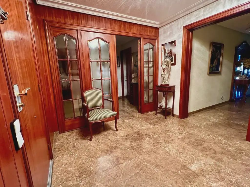 8 bedroom Flat for sale in Elche / Elx - € 799,000 (Ref: 10130315)