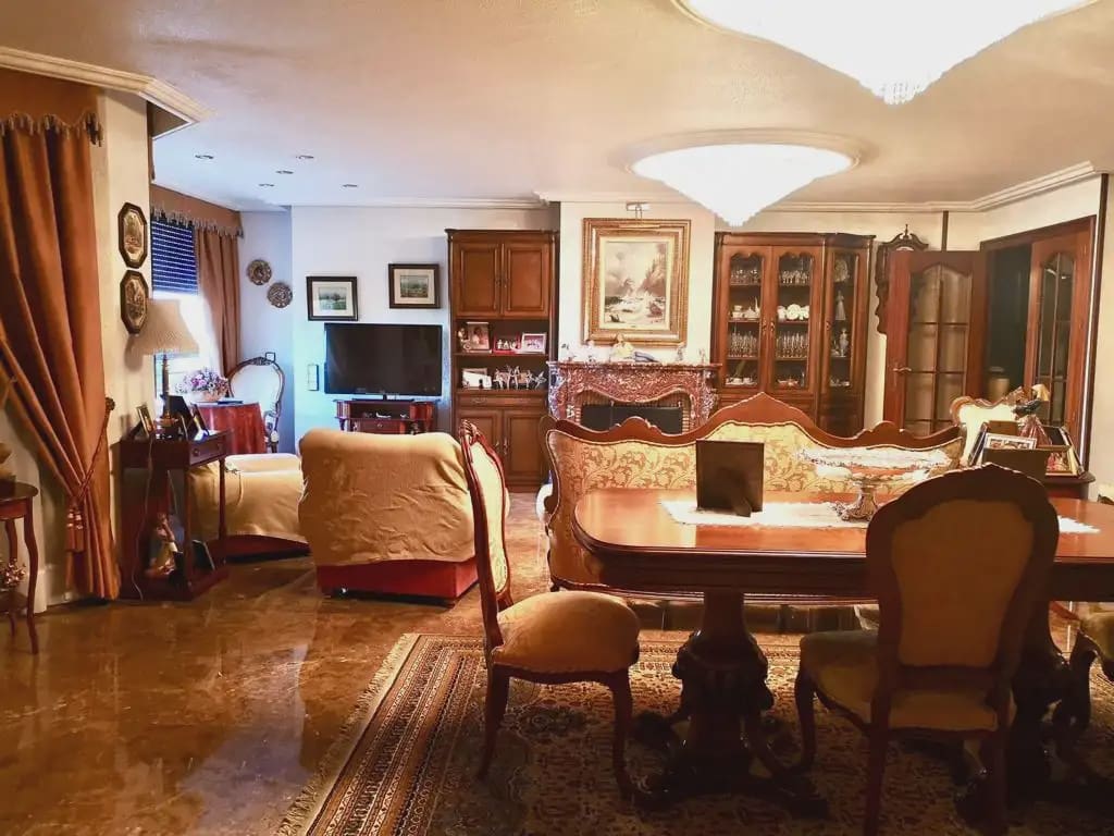 8 bedroom Flat for sale in Elche / Elx - € 799,000 (Ref: 10130315)