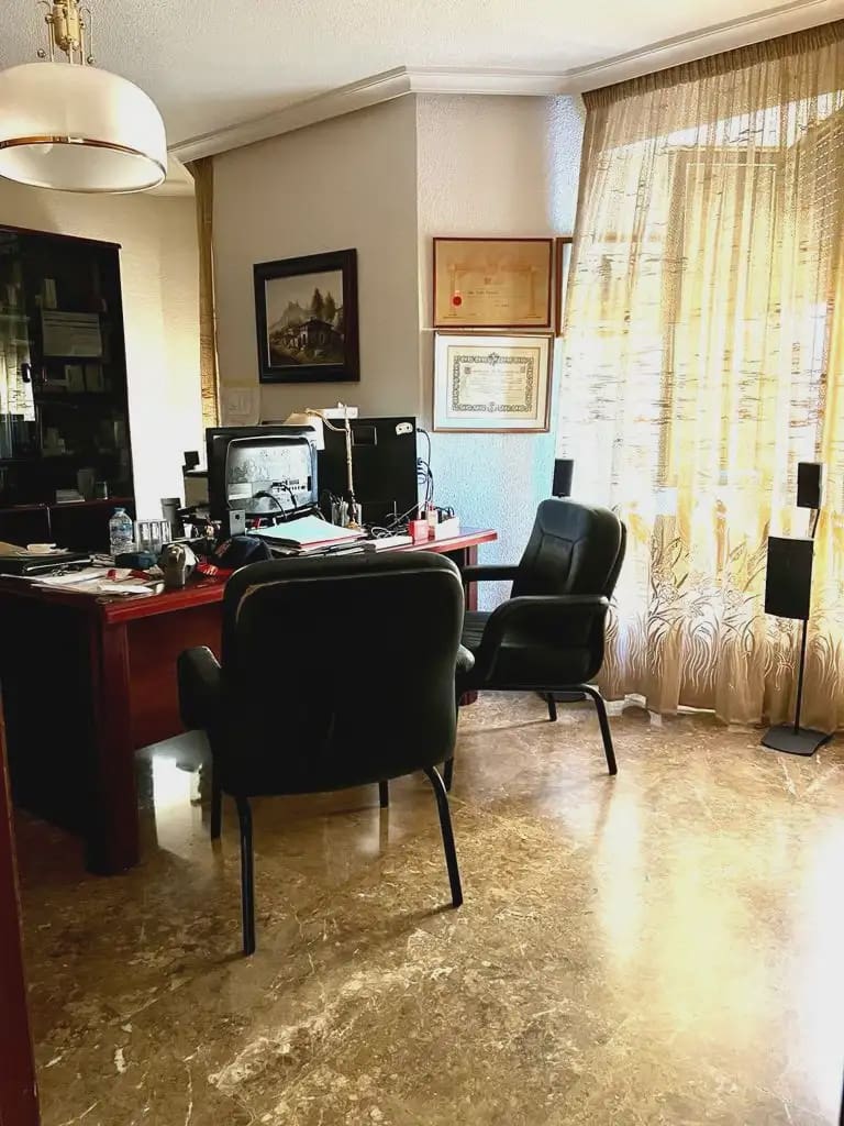 8 bedroom Flat for sale in Elche / Elx - € 799,000 (Ref: 10130315)
