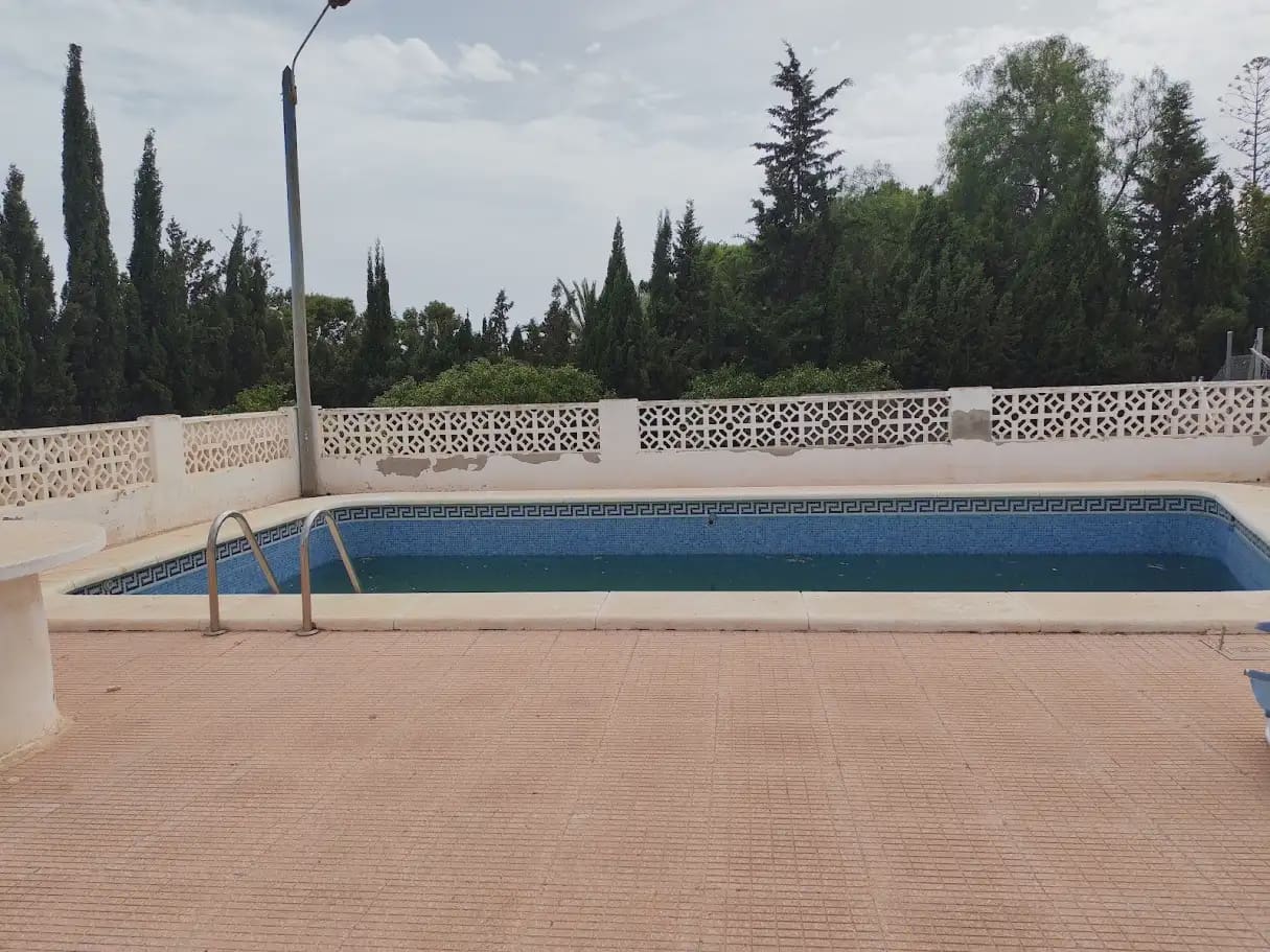 4 bedroom Villa for sale in Elche / Elx with pool - € 315,000 (Ref: 10130317)