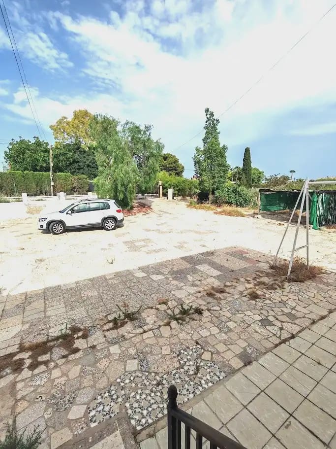 4 bedroom Villa for sale in Elche / Elx with pool - € 315,000 (Ref: 10130317)