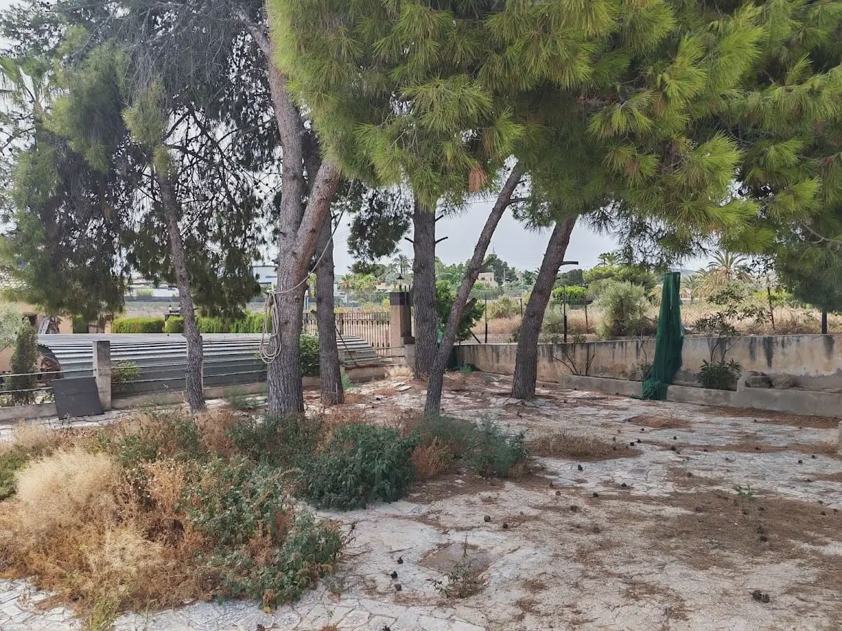 4 bedroom Villa for sale in Elche / Elx with pool - € 315,000 (Ref: 10130317)