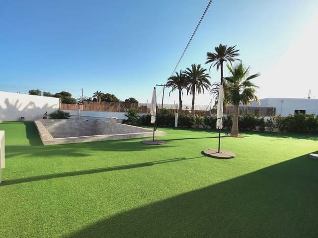 4 chambre Villa/Maison à vendre à Carrús Oest - El Toscar, Elche / Elx avec piscine garage - 750 000 € (Ref: 10130318)