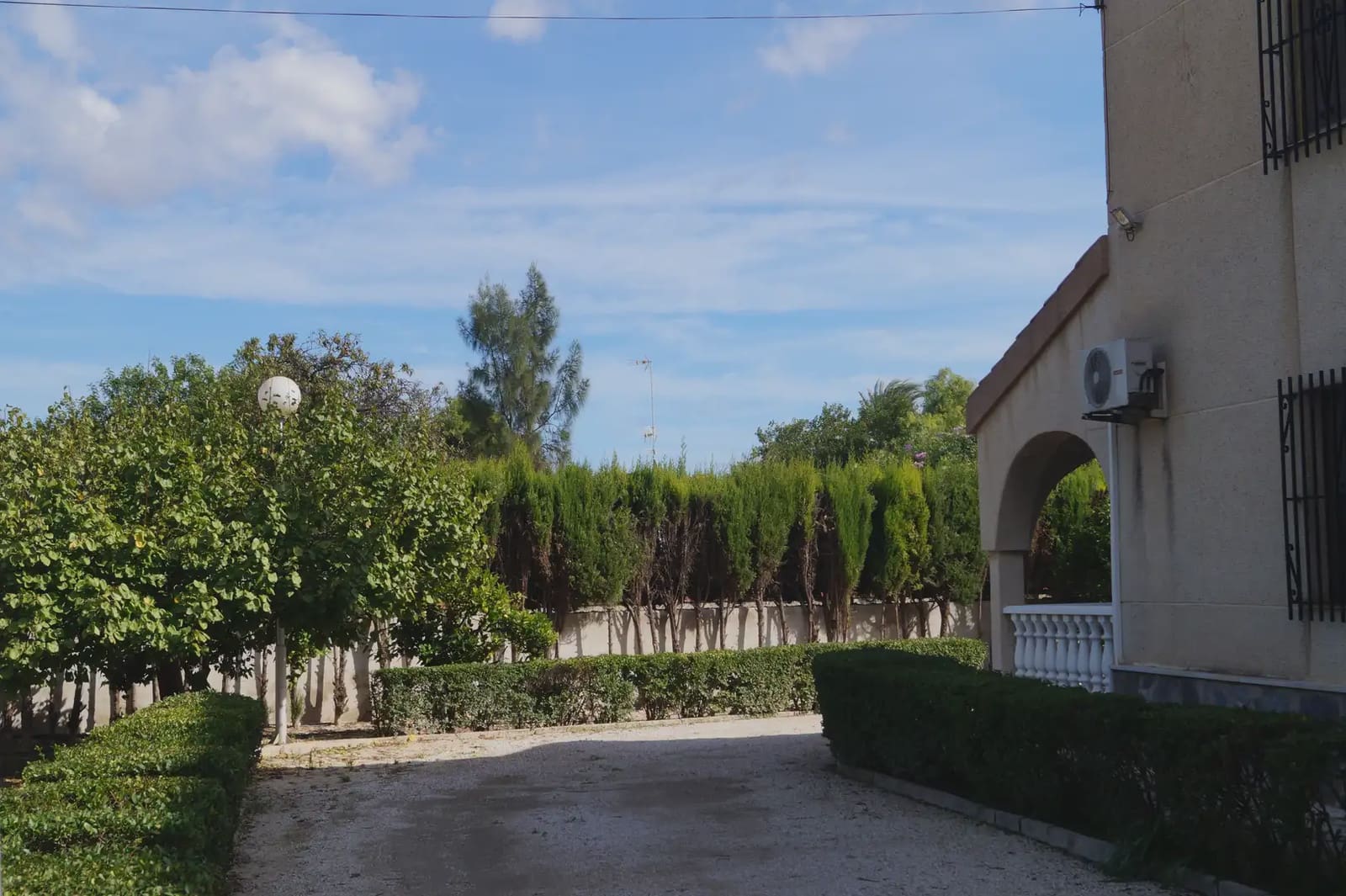 5 sypialnia Finka/Dom wiejski na sprzedaż w Elche / Elx z basenem garażem - 620 000 € (Ref: 10130319)