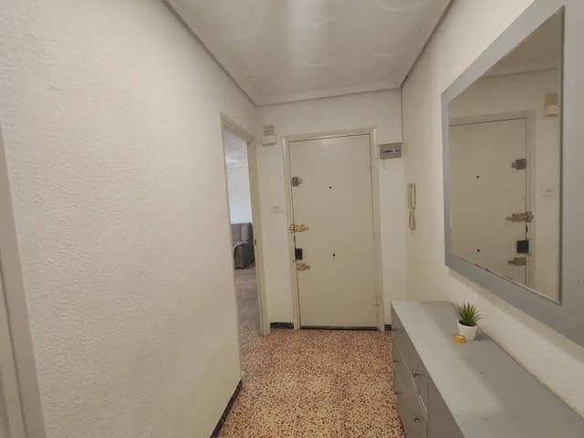4 quarto Apartamento para venda em Centro, Elche / Elx - 199 500 € (Ref: 10130321)