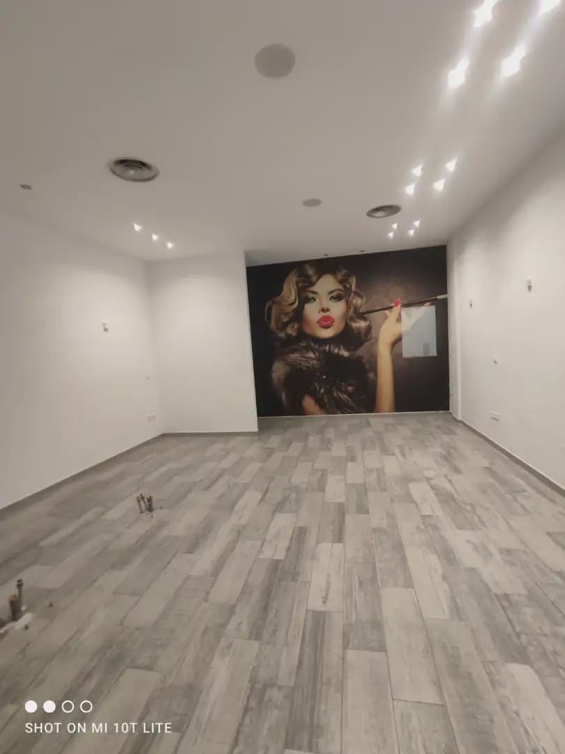 Local Comercial en Elche / Elx en venta - 78.000 € (Ref: 10130324)
