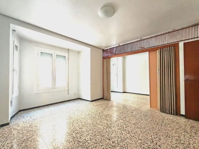 4 quarto Apartamento para venda em Centro, Elche / Elx - 305 000 € (Ref: 10130325)