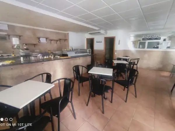 Kommersiell til salgs i El Raval - Portes Encarnades, Elche / Elx - € 89 000 (Ref: 10130326)