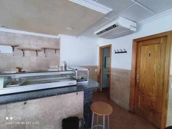 Kommersiell til salgs i El Raval - Portes Encarnades, Elche / Elx - € 89 000 (Ref: 10130326)