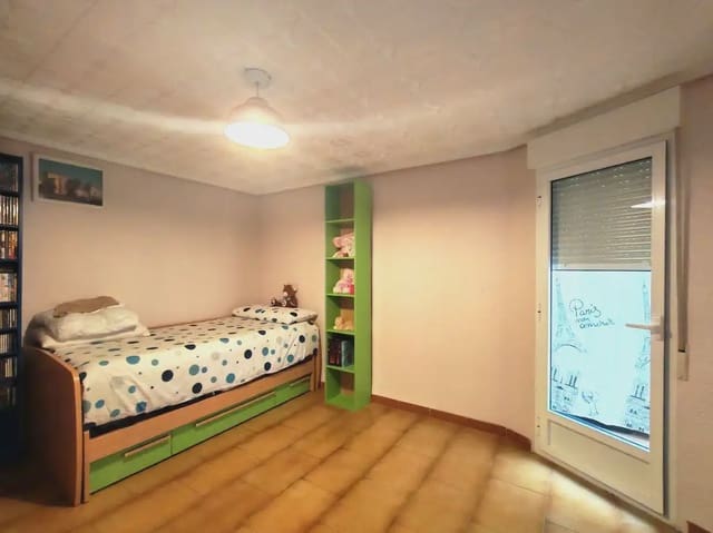 3 slaapkamer Flat te koop in El Raval - Portes Encarnades, Elche / Elx - € 159.000 (Ref: 10130327)