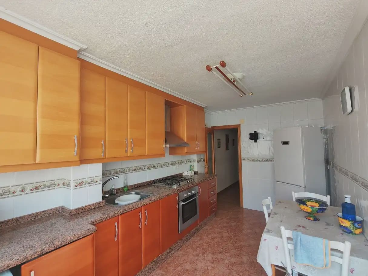 3 slaapkamer Flat te koop in Elche / Elx - € 159.000 (Ref: 10130327)