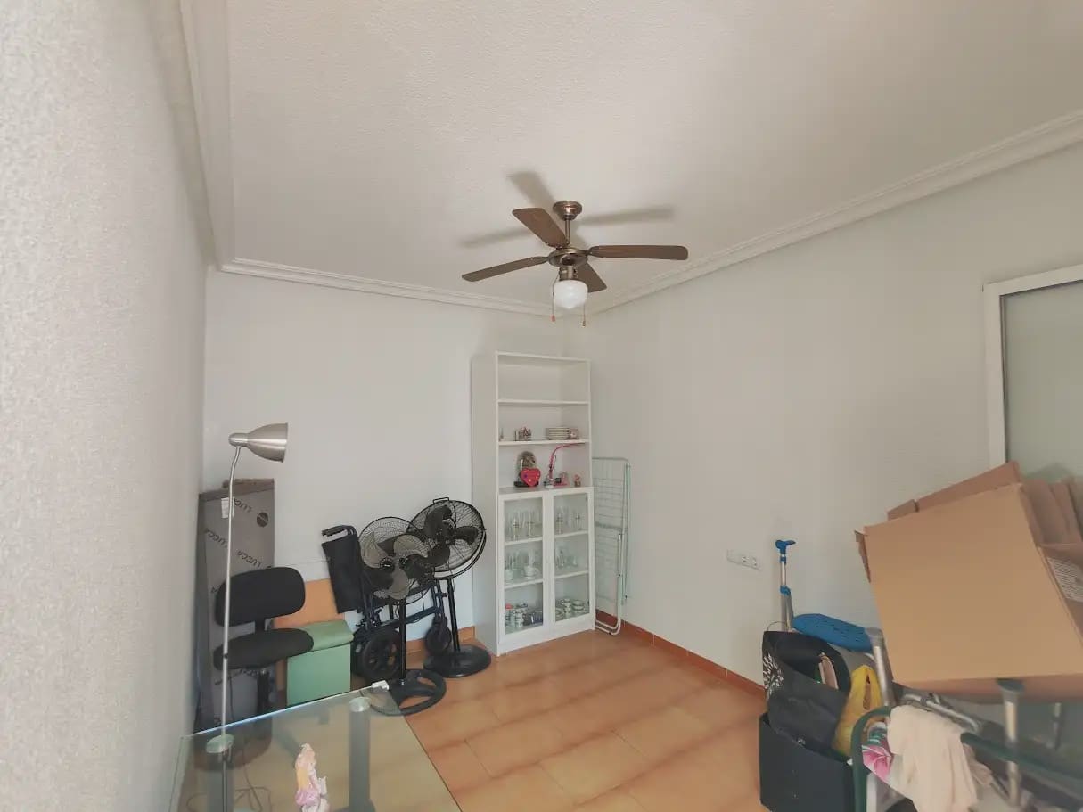 3 slaapkamer Flat te koop in Elche / Elx - € 159.000 (Ref: 10130327)