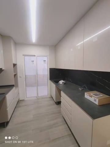 3 slaapkamer Rijtjeshuis te koop in El Raval - Portes Encarnades, Elche / Elx - € 349.000 (Ref: 10130328)