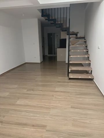 3 slaapkamer Rijtjeshuis te koop in El Raval - Portes Encarnades, Elche / Elx - € 349.000 (Ref: 10130328)