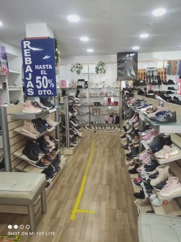 Commerciale in vendita in Carrús Est - Camí dels Magros, Elche / Elx - 45.000 € (Rif: 10130332)