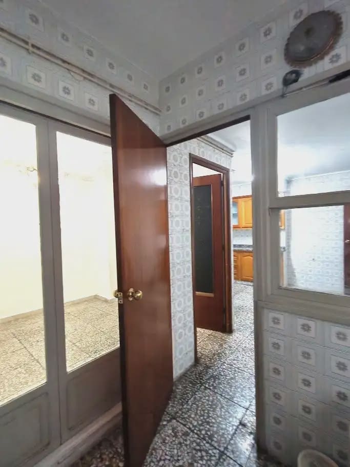 3 bedroom Flat for sale in Elche / Elx - € 99,000 (Ref: 10130333)