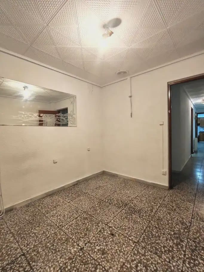 3 bedroom Flat for sale in Elche / Elx - € 99,000 (Ref: 10130333)