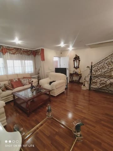 4 soveværelse Rækkehus til salg i Ciutat Universitària, Elche / Elx med swimmingpool garage - € 495.000 (Ref: 10130340)