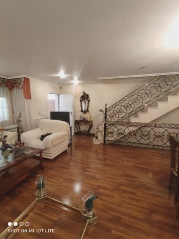 4 soveværelse Rækkehus til salg i Ciutat Universitària, Elche / Elx med swimmingpool garage - € 495.000 (Ref: 10130340)