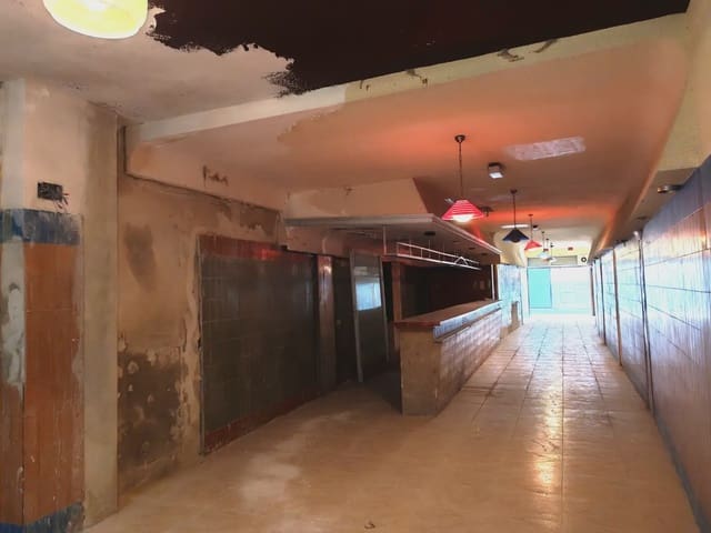 Local Comercial en Centro, Elche / Elx en venta - 75.000 € (Ref: 10130341)