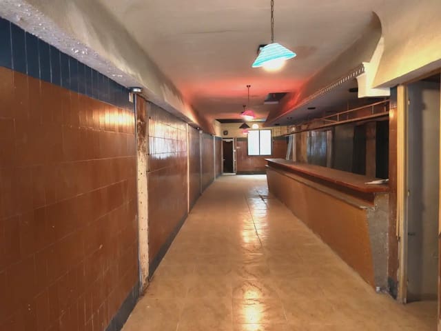 Local Comercial en Centro, Elche / Elx en venta - 75.000 € (Ref: 10130341)