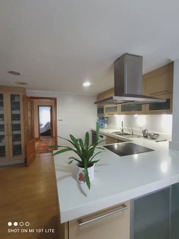 4 quarto Apartamento para venda em Centro, Elche / Elx - 395 000 € (Ref: 10130345)