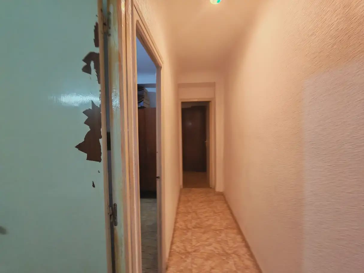 4 bedroom Flat for sale in Elche / Elx - € 112,000 (Ref: 10130346)