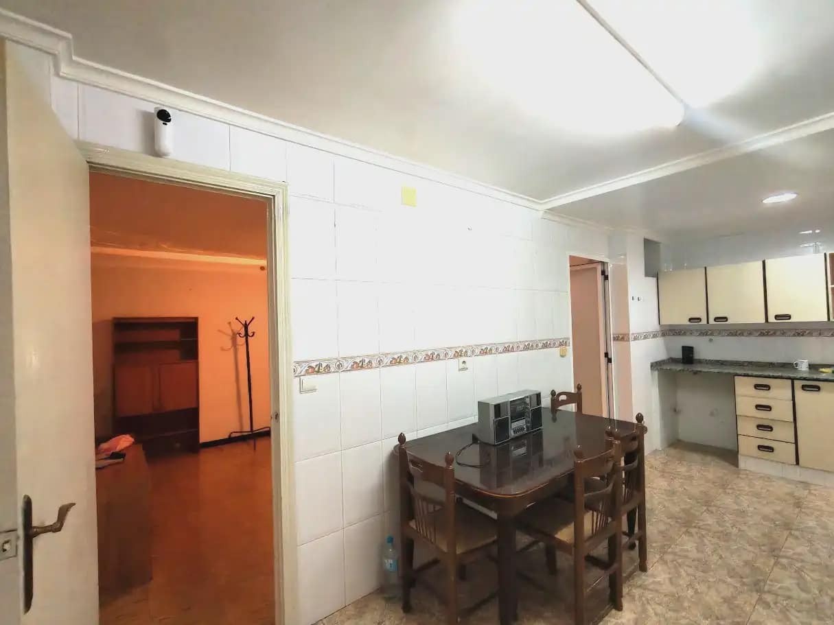 4 bedroom Flat for sale in Elche / Elx - € 112,000 (Ref: 10130346)