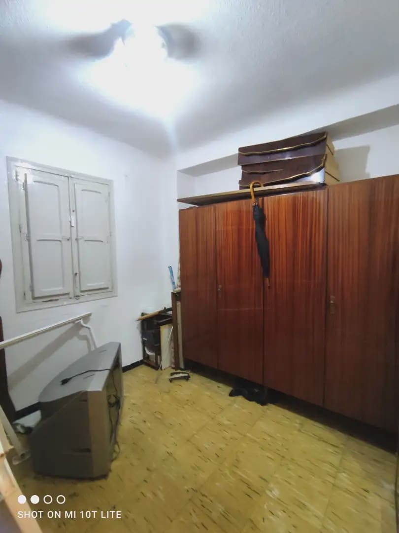 4 bedroom Flat for sale in Elche / Elx - € 112,000 (Ref: 10130346)