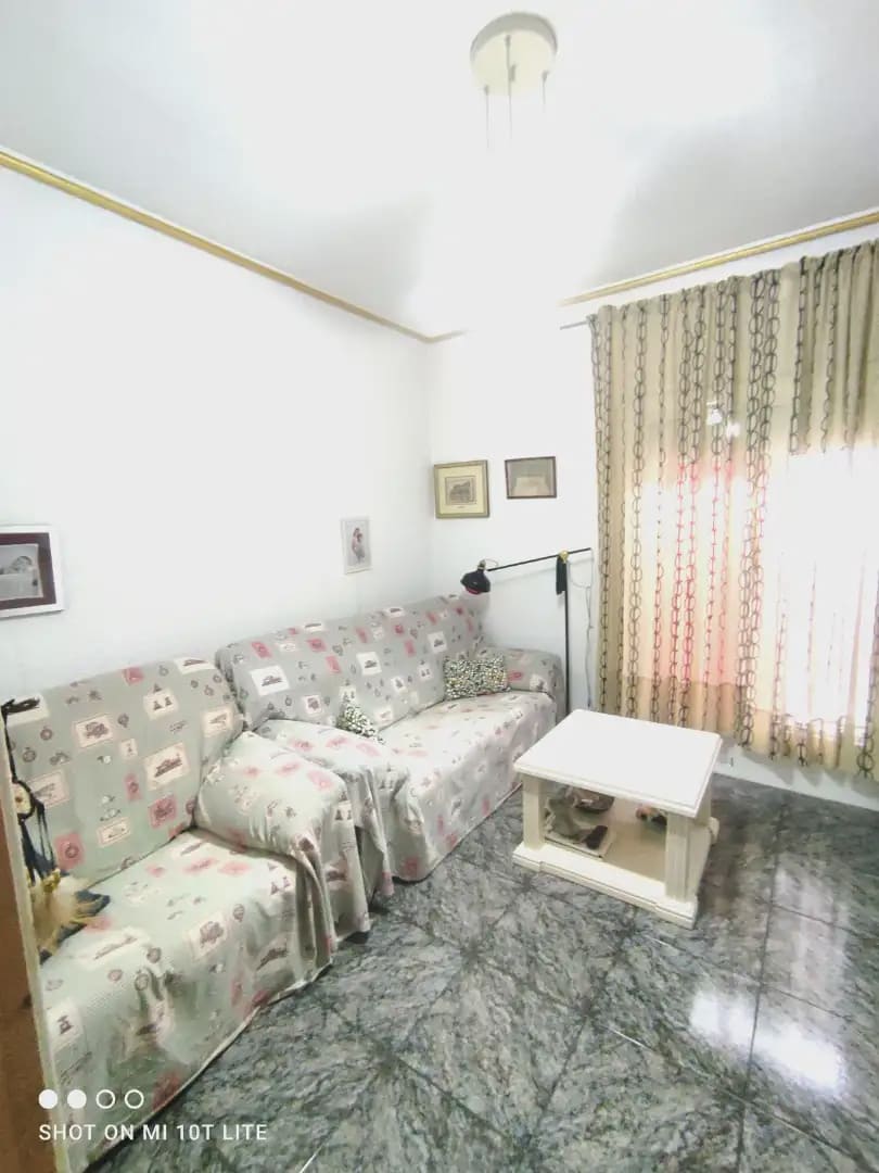 Piso de 4 habitaciones en Elche / Elx en venta - 150.000 € (Ref: 10130350)