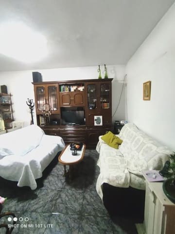 4 quarto Apartamento para venda em Centro, Elche / Elx - 150 000 € (Ref: 10130350)