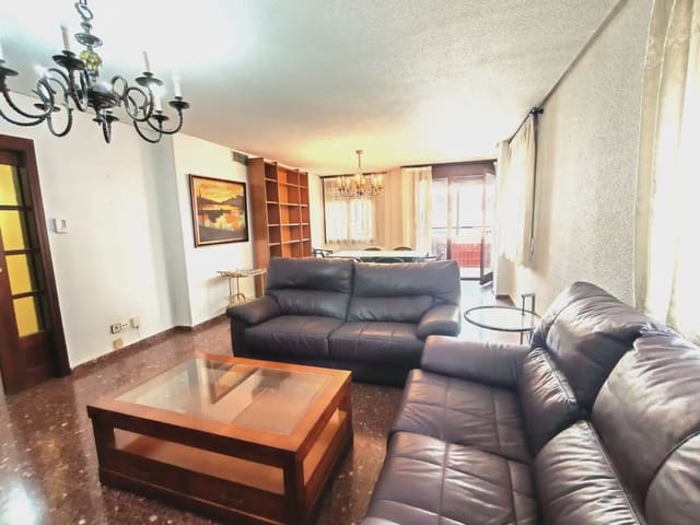 4 slaapkamer Flat te koop in El Pla de Sant Josep - L'Asil, Elche / Elx met garage - € 379.000 (Ref: 10130354)