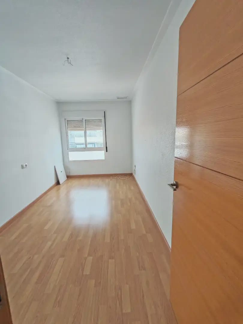3 sypialnia Penthouse na sprzedaż w Elche / Elx z basenem - 380 000 € (Ref: 10130355)