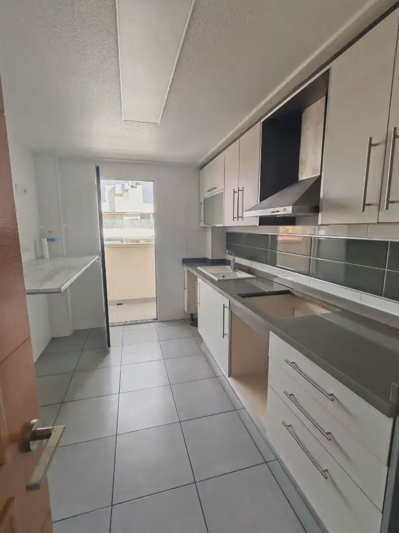 3 sypialnia Penthouse na sprzedaż w Elche / Elx z basenem - 380 000 € (Ref: 10130355)