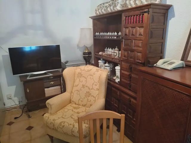 4 slaapkamer Rijtjeshuis te koop in El Pla de Sant Josep - L'Asil, Elche / Elx - € 265.000 (Ref: 10130356)