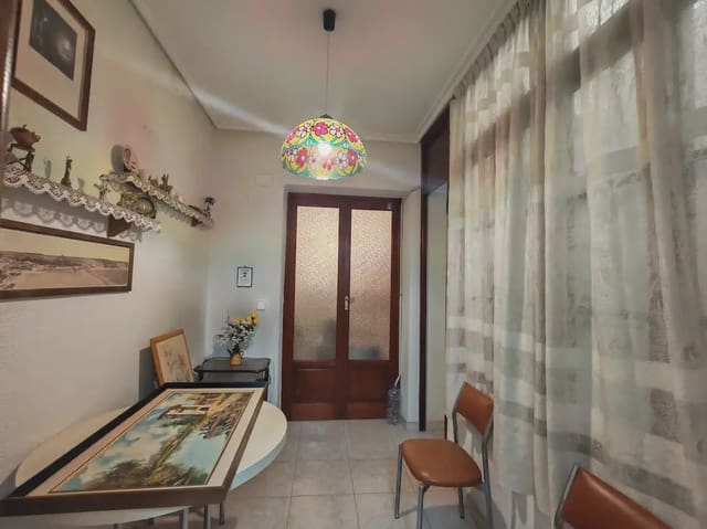 4 slaapkamer Rijtjeshuis te koop in El Pla de Sant Josep - L'Asil, Elche / Elx - € 265.000 (Ref: 10130356)