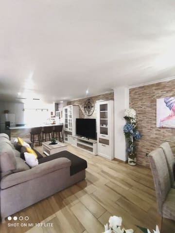 4 soveværelse Rækkehus til salg i Ciutat Universitària, Elche / Elx med swimmingpool garage - € 520.000 (Ref: 10130359)