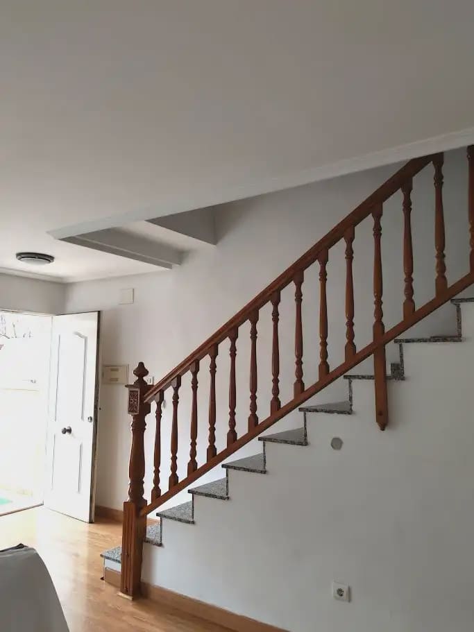 4 bedroom Terraced Villa for rent in Aspe with garage - € 1,000 (Ref: 10130362)
