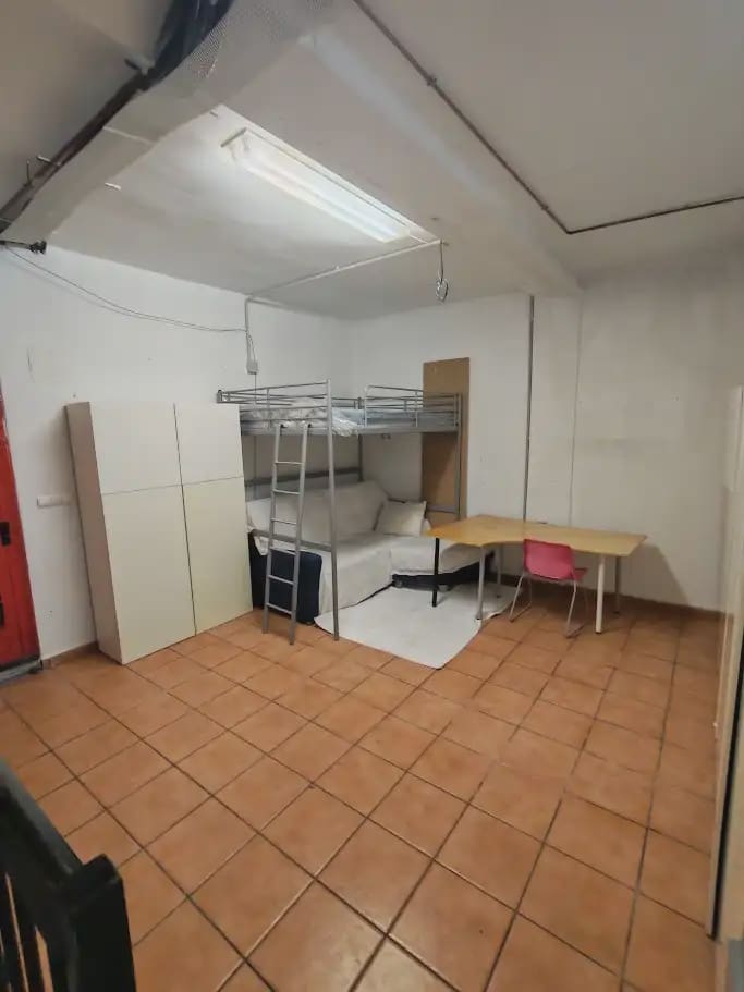 4 bedroom Terraced Villa for rent in Aspe with garage - € 1,000 (Ref: 10130362)