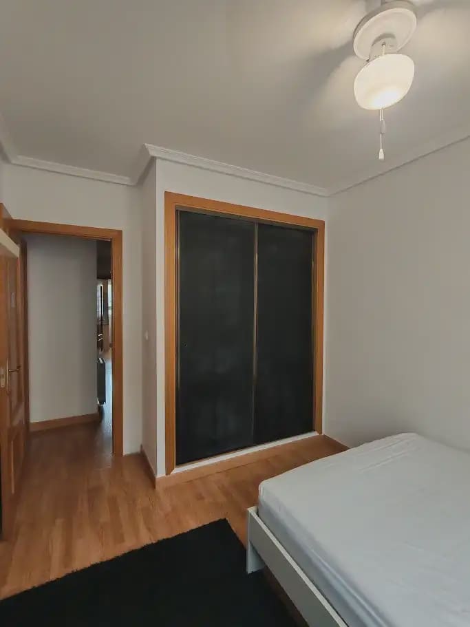 4 bedroom Terraced Villa for rent in Aspe with garage - € 1,000 (Ref: 10130362)