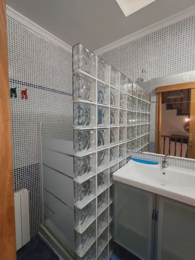4 bedroom Terraced Villa for rent in Aspe with garage - € 1,000 (Ref: 10130362)