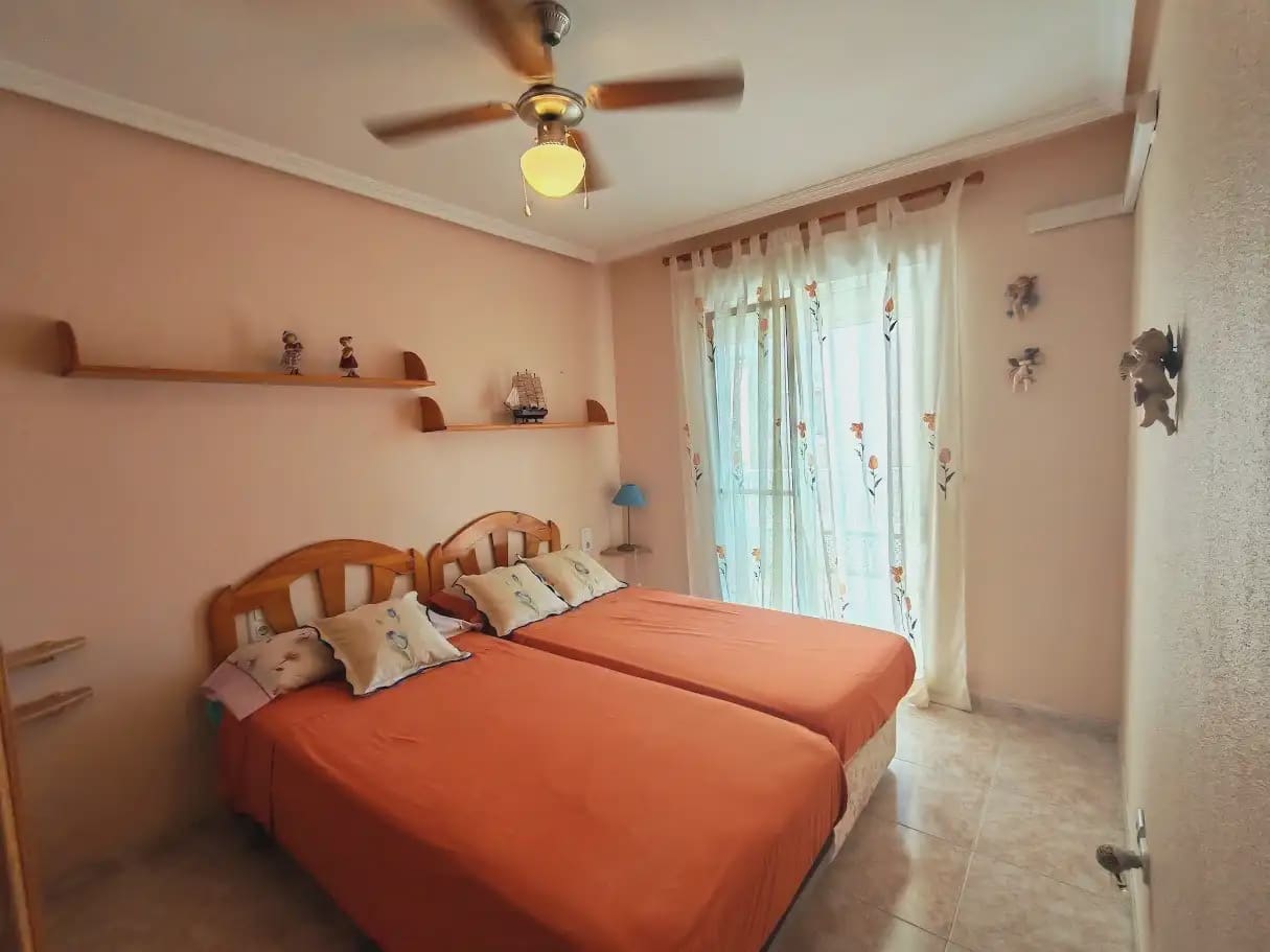 1 quarto Apartamento para venda em Santa Pola com piscina garagem - 145 000 € (Ref: 10130363)