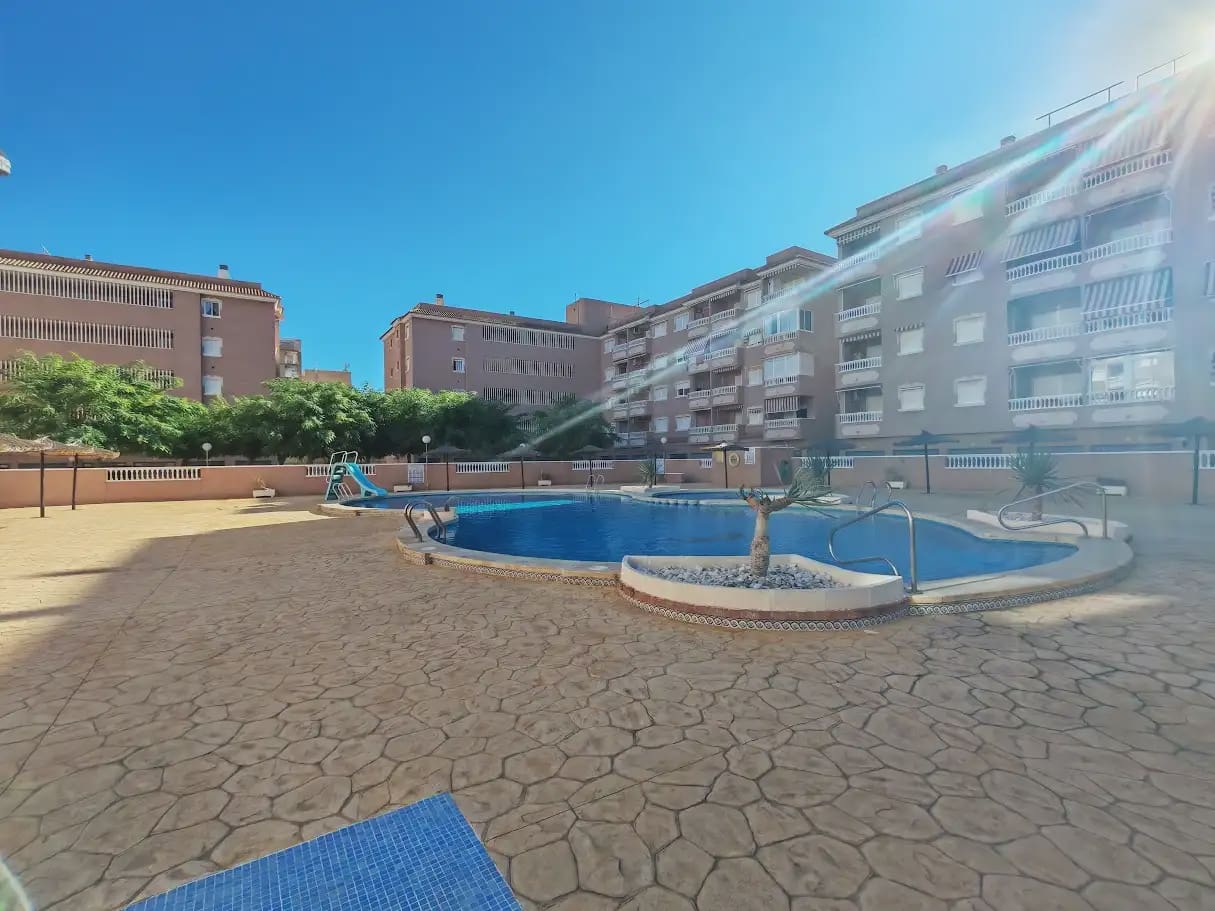 1 quarto Apartamento para venda em Santa Pola com piscina garagem - 145 000 € (Ref: 10130363)