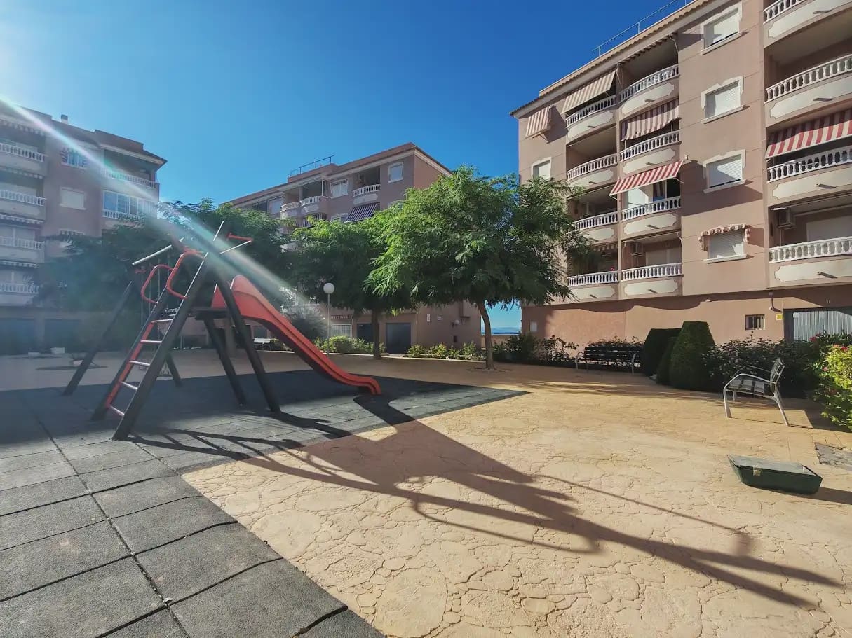 1 quarto Apartamento para venda em Santa Pola com piscina garagem - 145 000 € (Ref: 10130363)