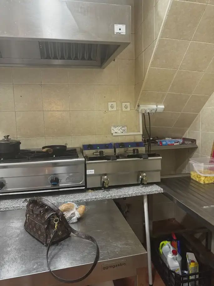 Commercial for sale in Elche / Elx - € 27,000 (Ref: 10130364)