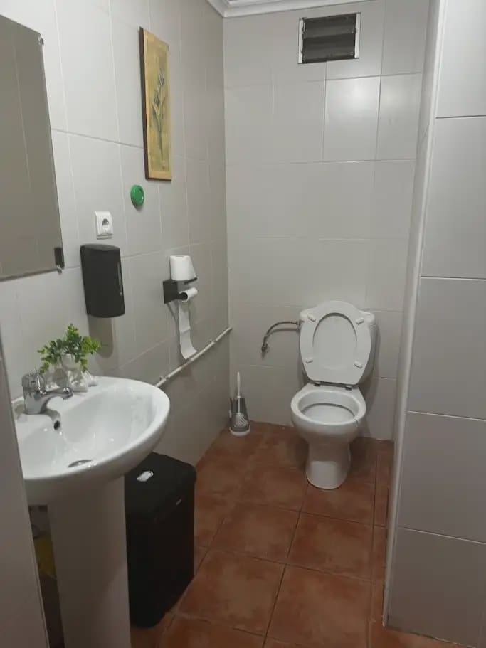 Commercial for sale in Elche / Elx - € 27,000 (Ref: 10130364)