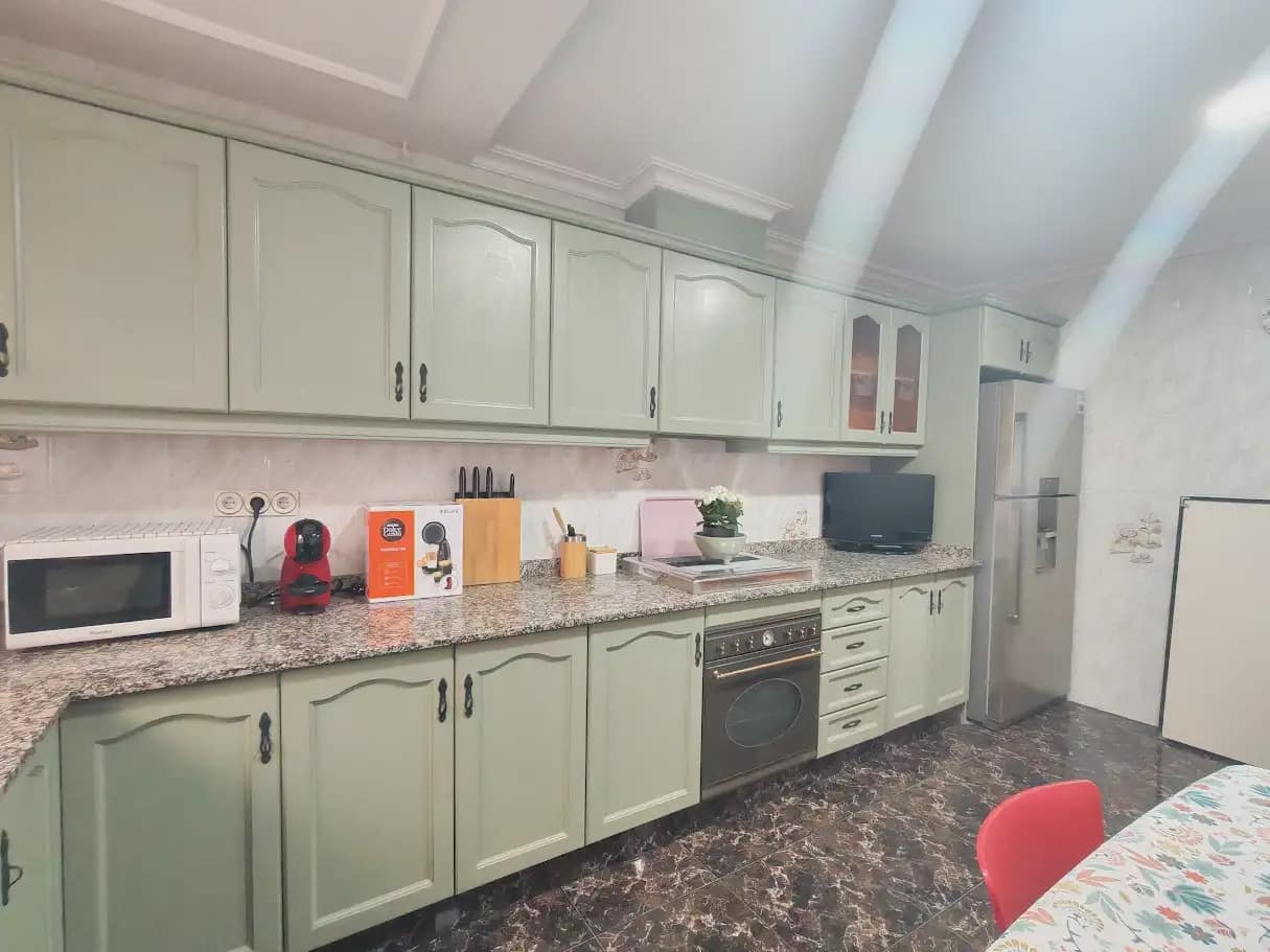 3 sovrum Lägenhet att hyra i Elche / Elx - 1 150 € (Ref: 10130366)