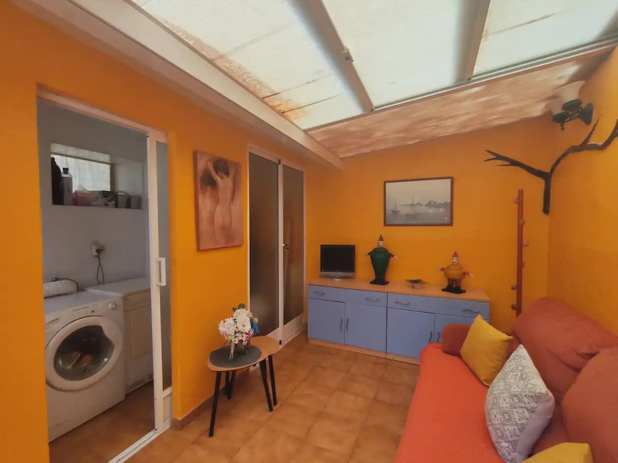 3 sovrum Lägenhet att hyra i Elche / Elx - 1 150 € (Ref: 10130366)