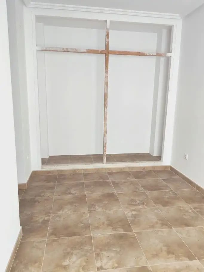 3 soveværelse Lejlighed til salg i Elche / Elx - € 150.000 (Ref: 10145337)