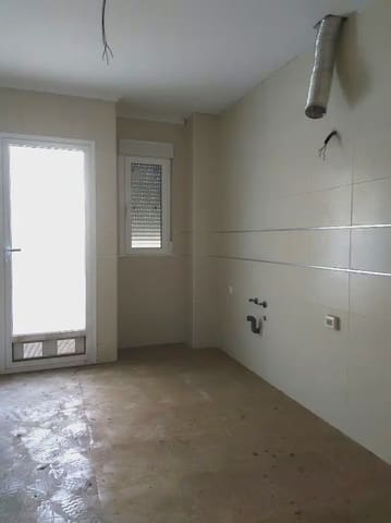 3 slaapkamer Flat te koop in La Foia - Daimés - Asprella, Elche / Elx - € 150.000 (Ref: 10145337)